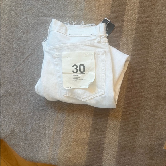 AYR TEE - Picture 9 of 10